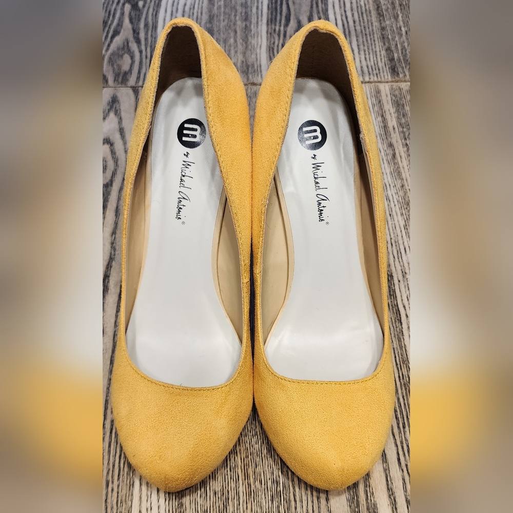 Michael Antonio Women's "Love Me" Toe Pump (NWOT)